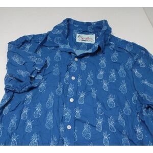 Chubbies Shirt Mens Large Blue Pineapples Rayon Hawaiian Aloha Camp